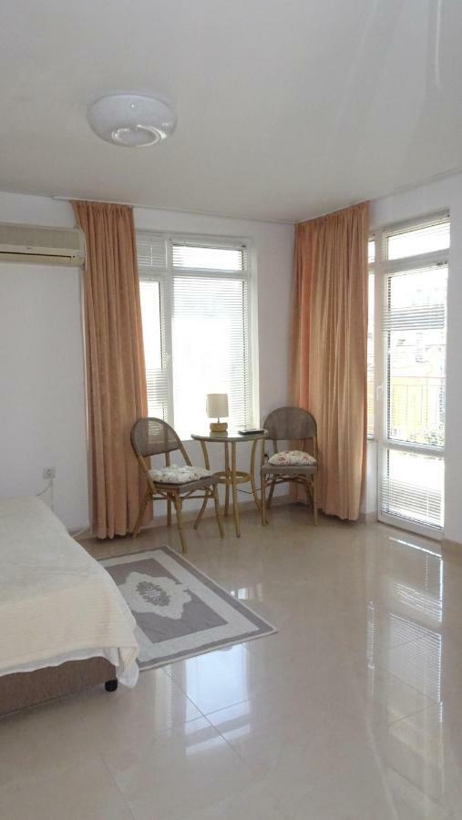 Apartament Bogoridi Burgas Luaran gambar